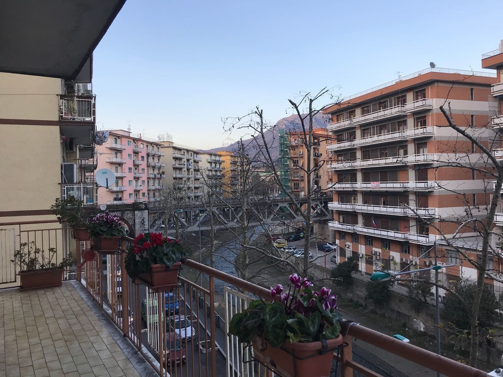 Casa Family & Friends Bed and Breakfast Salerno Exteriör bild