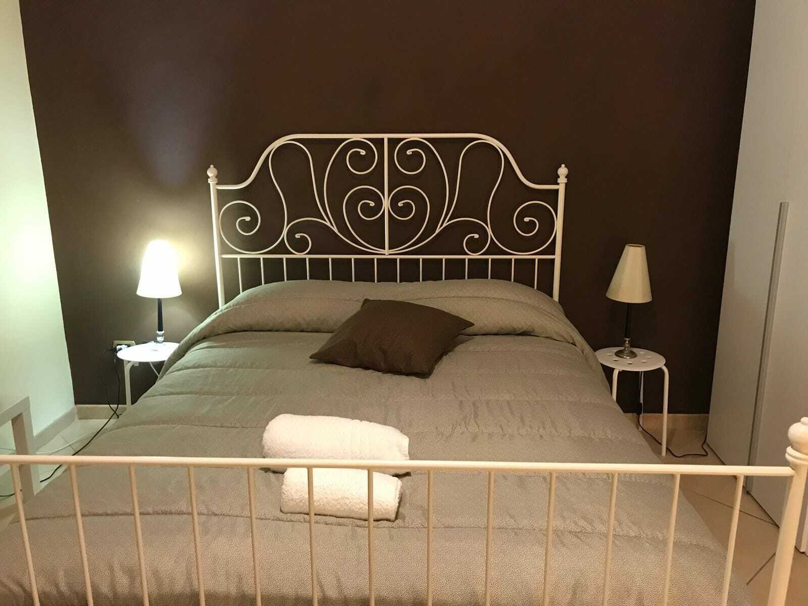 Casa Family & Friends Bed and Breakfast Salerno Exteriör bild