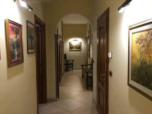Casa Family & Friends Bed and Breakfast Salerno Exteriör bild